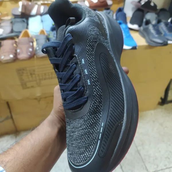 Amass Lightweight Breathable Running Sneakers - Image 2